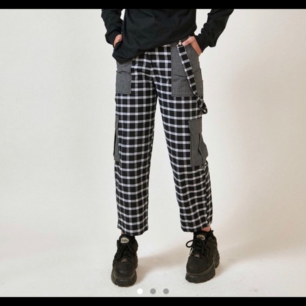 ***ISO*** The ragged priest check trousers